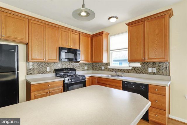 33 NEW HOPE BLVD, Oley, PA 19547