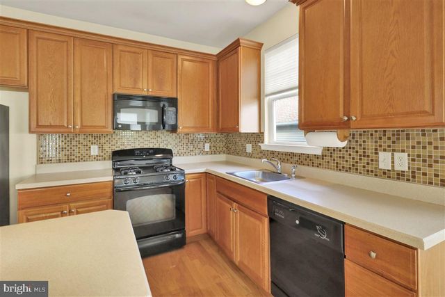 33 NEW HOPE BLVD, Oley, PA 19547