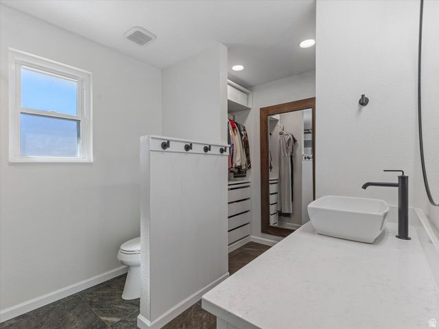 2386 N 800 W, Layton, UT 84041