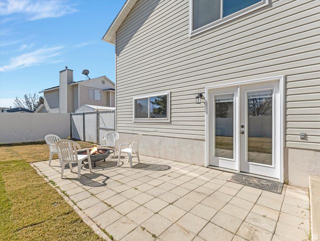 2386 N 800 W, Layton, UT 84041