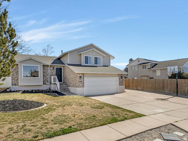 2386 N 800 W, Layton, UT 84041