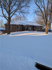 500 Opera House Lane, Odessa, MO 64076