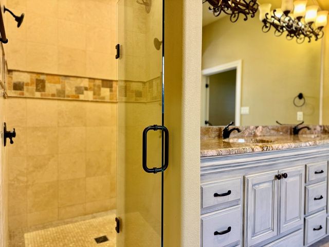 4316 Wood Dr, Midland, TX 79707