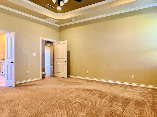 4316 Wood Dr, Midland, TX 79707