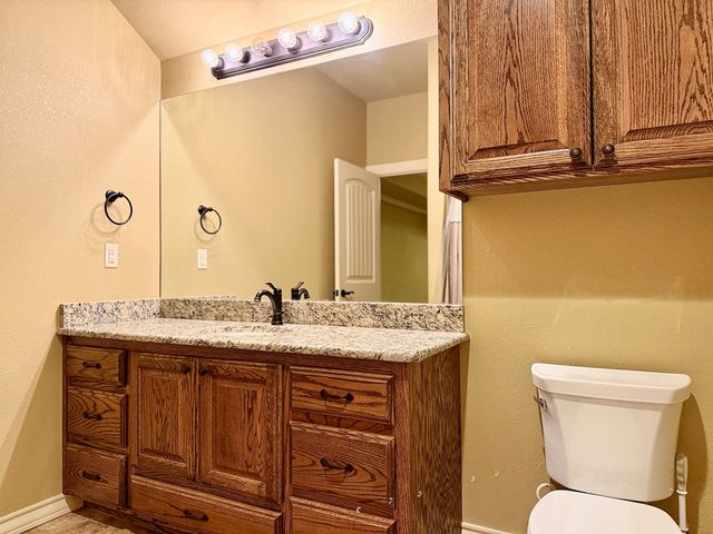 4316 Wood Dr, Midland, TX 79707