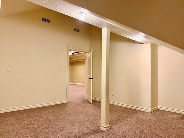 4316 Wood Dr, Midland, TX 79707