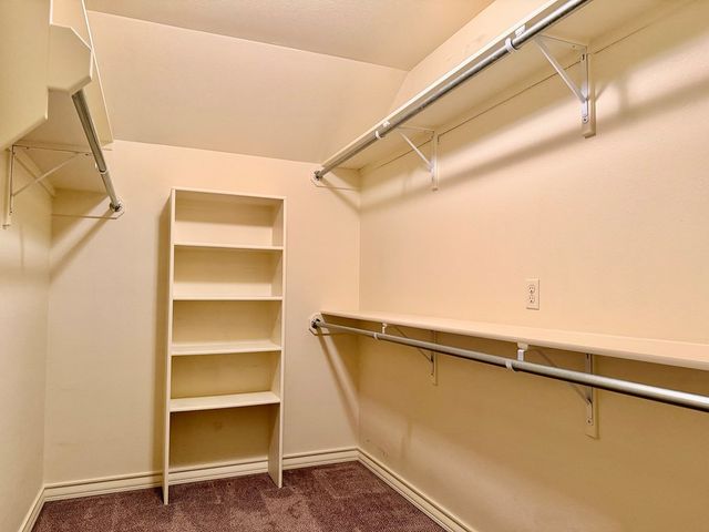 4316 Wood Dr, Midland, TX 79707