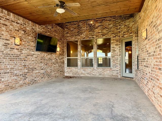 4316 Wood Dr, Midland, TX 79707