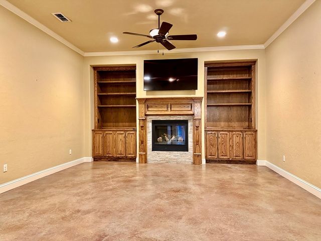 4316 Wood Dr, Midland, TX 79707