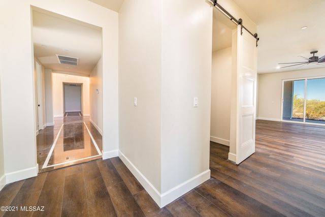 10525 N Called Presidio de Oeste Lane N, Tucson, AZ 85742