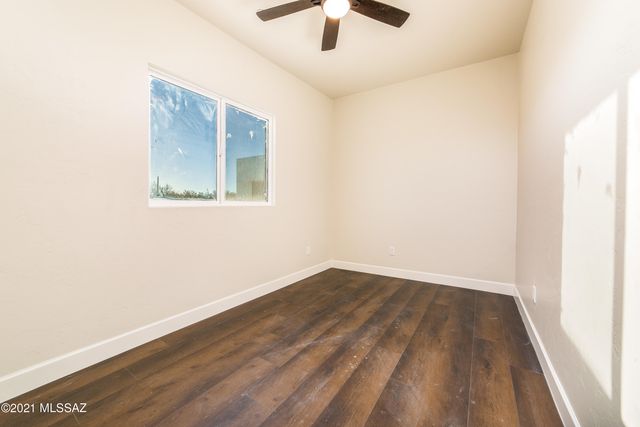 10525 N Called Presidio de Oeste Lane N, Tucson, AZ 85742