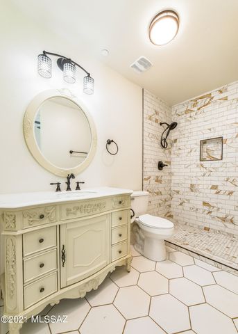 10525 N Called Presidio de Oeste Lane N, Tucson, AZ 85742