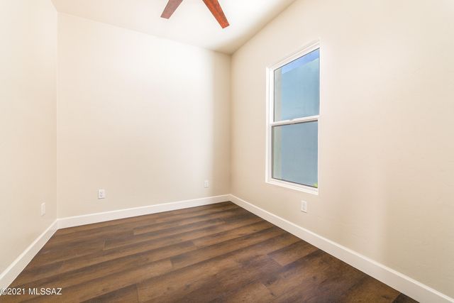 10525 N Called Presidio de Oeste Lane N, Tucson, AZ 85742