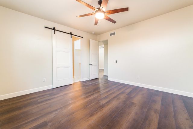 10525 N Called Presidio de Oeste Lane N, Tucson, AZ 85742