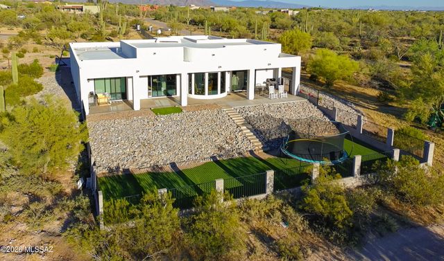 10525 N Called Presidio de Oeste Lane N, Tucson, AZ 85742