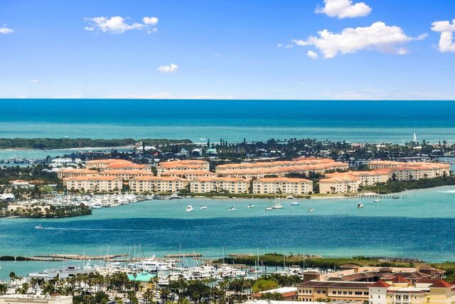 609 S 9th Street, Fort Pierce, FL 34950