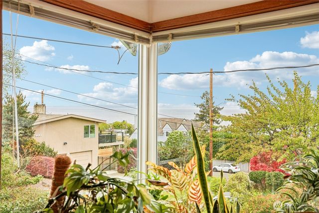 2430 NW 198th Street, Shoreline, WA 98177