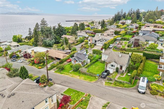 2430 NW 198th Street, Shoreline, WA 98177