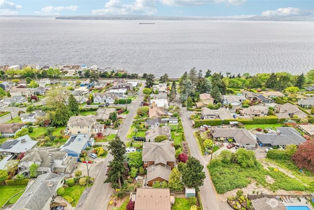 2430 NW 198th Street, Shoreline, WA 98177