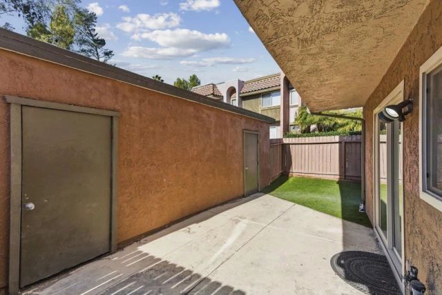 1423 N Broadway E, Escondido, CA 92026