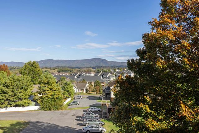 1116 Blue Ridge Dr Apt 11, Harrisonburg, VA 22802
