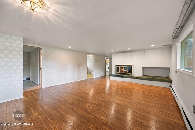 2201 Cornell Court, Anchorage, AK 99508
