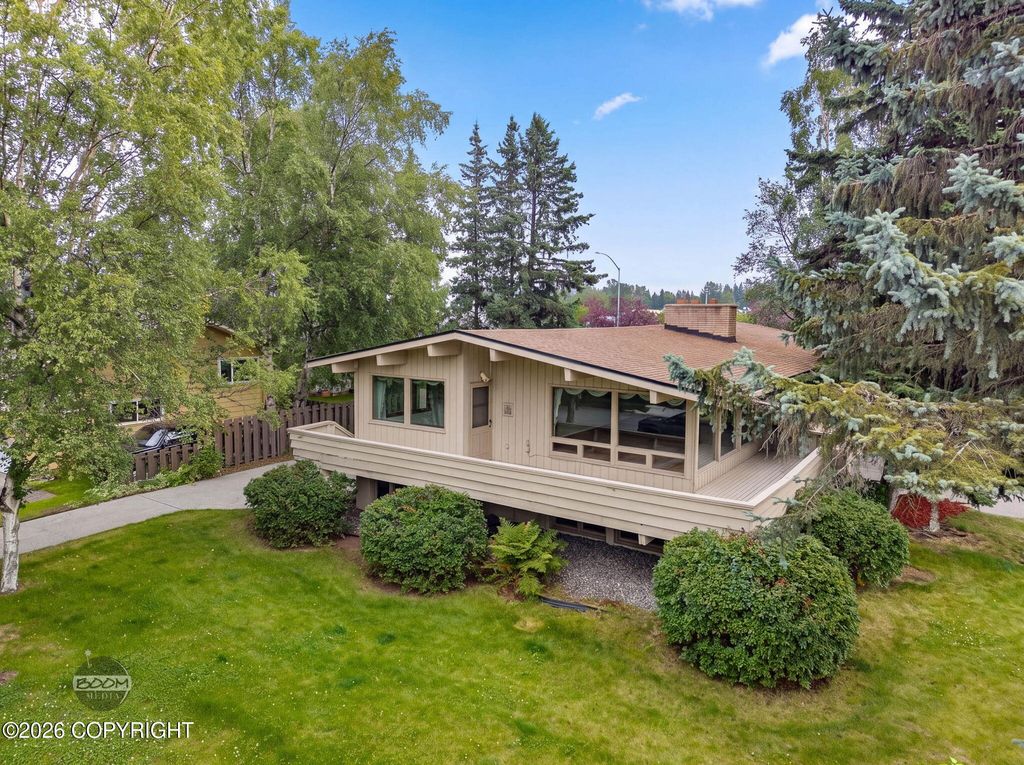 2201 Cornell Court, Anchorage, AK 99508