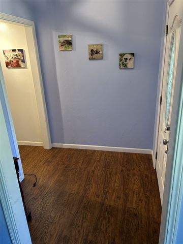 724 S Rusk Street, Gainesville, TX 76240