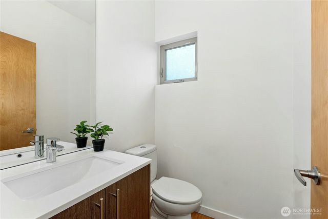 2114 E James Street, Seattle, WA 98122