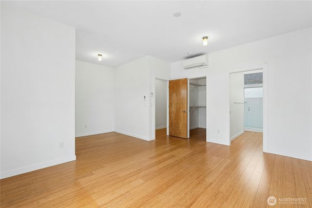 2114 E James Street, Seattle, WA 98122