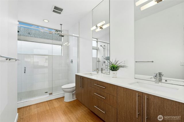 2114 E James Street, Seattle, WA 98122