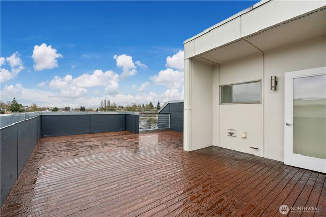 2114 E James Street, Seattle, WA 98122