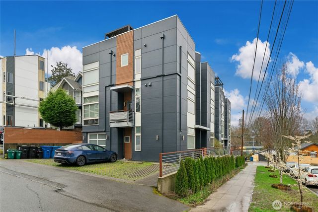 2114 E James Street, Seattle, WA 98122