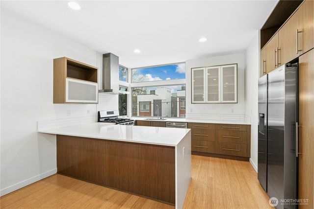 2114 E James Street, Seattle, WA 98122