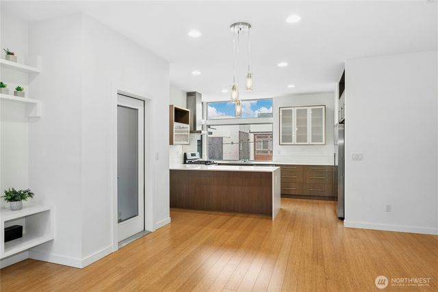 2114 E James Street, Seattle, WA 98122