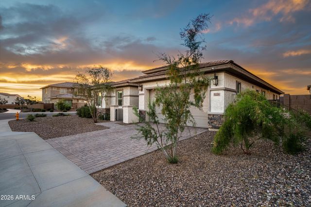 5226 W THRESHER Way, Laveen, AZ 85339