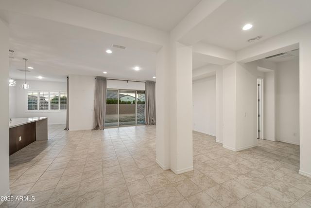 5226 W THRESHER Way, Laveen, AZ 85339