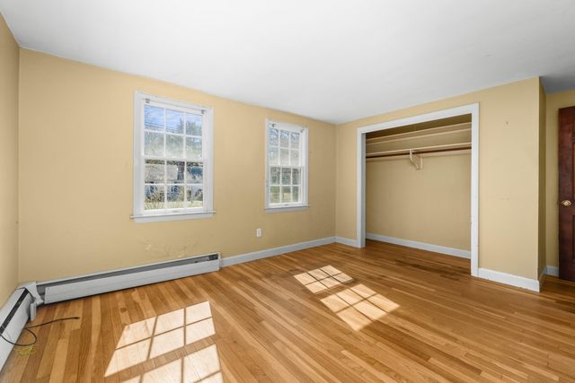 20 Harold Street, Harwich Port, MA 02646