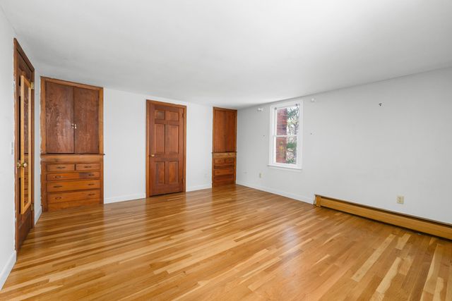 20 Harold Street, Harwich Port, MA 02646