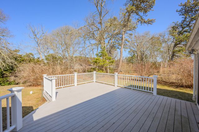 20 Harold Street, Harwich Port, MA 02646