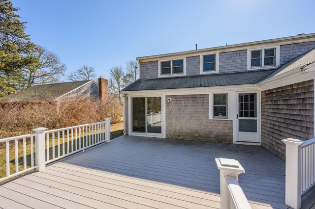 20 Harold Street, Harwich Port, MA 02646