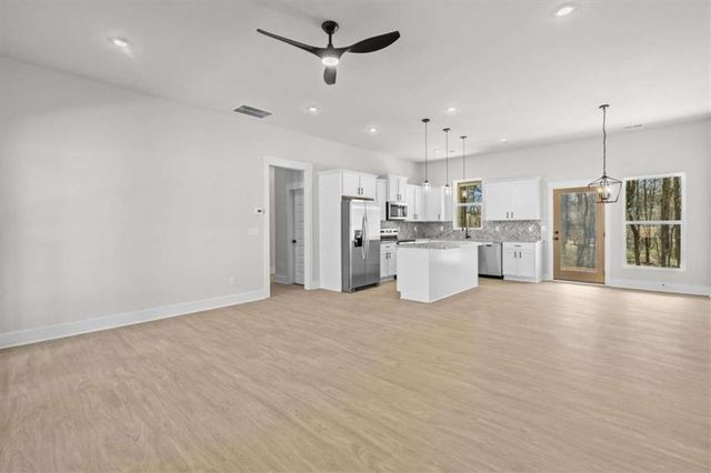 95 Carrollton Street, Temple, GA 30179