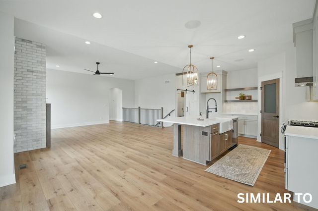 1713 Summit Circle NE, Bondurant, IA 50035