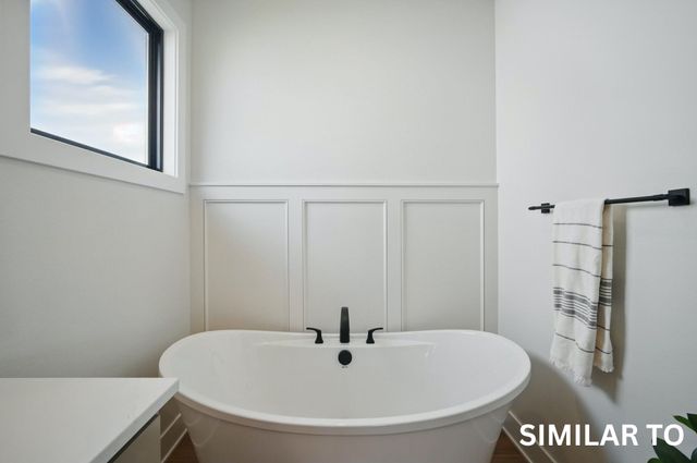 1713 Summit Circle NE, Bondurant, IA 50035