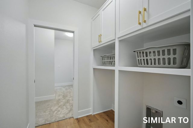 1713 Summit Circle NE, Bondurant, IA 50035