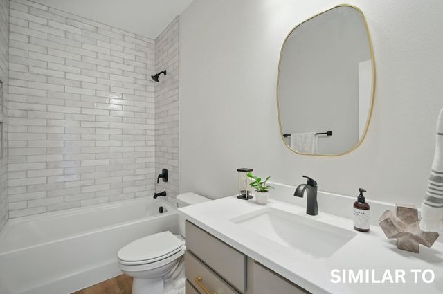 1713 Summit Circle NE, Bondurant, IA 50035