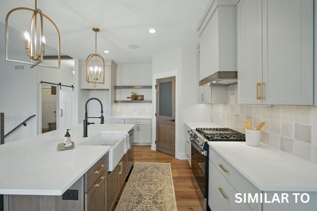 1713 Summit Circle NE, Bondurant, IA 50035