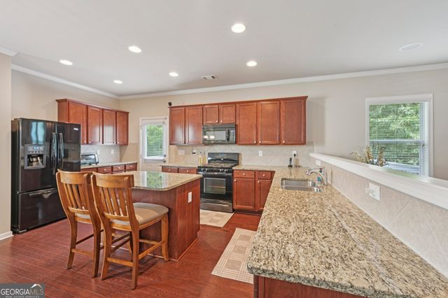 6108 Pierless Avenue, Sugar Hill, GA 30518