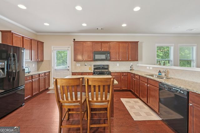 6108 Pierless Avenue, Sugar Hill, GA 30518