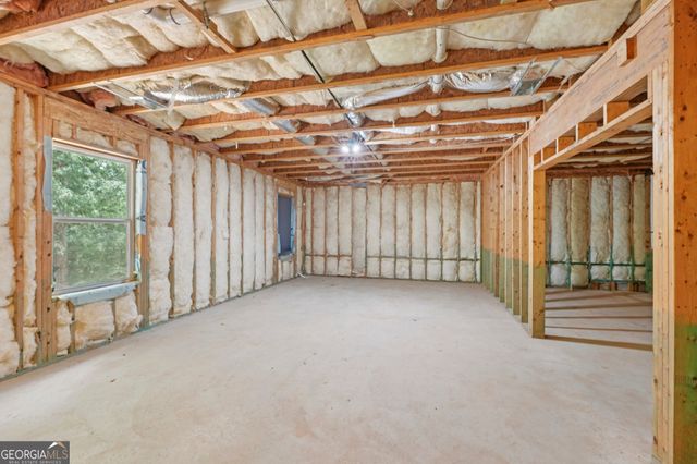 6108 Pierless Avenue, Sugar Hill, GA 30518